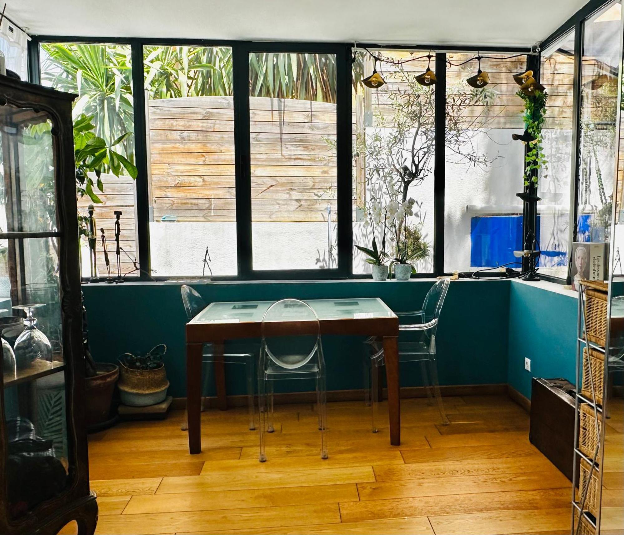 Iris Villa Nizza
